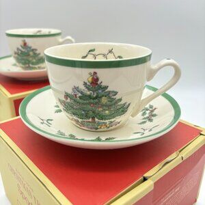 Spode Christmas Tree Teacup & Saucer - Thumbnail 2